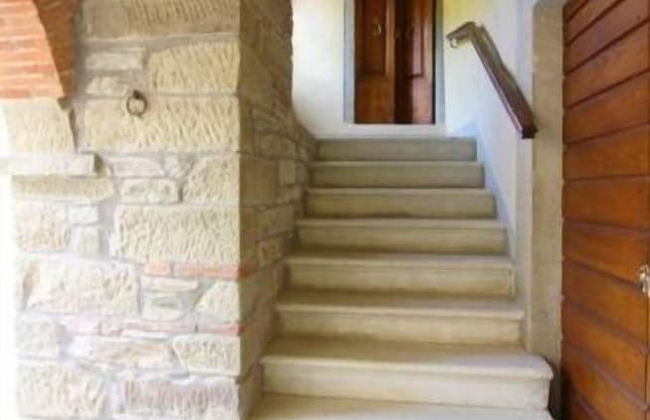 Stunning Private Villa for 4 Guests With Wifi, Private Pool, TV, Veranda, Pets Allowed and Parking - Photo 15