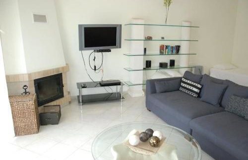 Bonita Moradia c/ Piscina em SAGRES - Foto 17