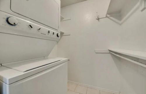 Cozy 2BD Apt DFW South I12 - Foto 14