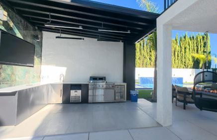 Sleek 7BR Exquisite Estate Resort Pool, Sauna, Spa 6500 SQF - Foto 55