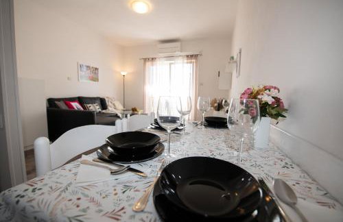 Ika Blue Studio - Photo 18