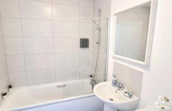 Central Belfast Apartments: Sandford - Photo 20
