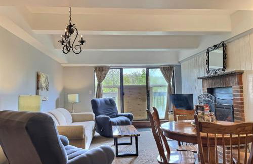 LilBear- AC, Pool, Sauna, Hot Tub, Near Resort - Foto 21