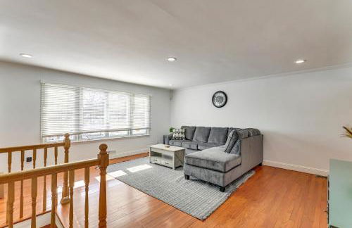 Family Fun in Scotch Plains! Home with Game Room - Foto 6