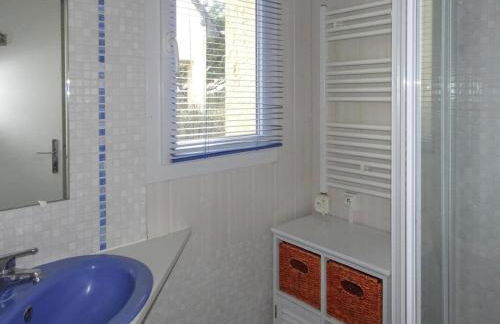 Holiday Home in Portbail Near Sandy Beach - Foto 26