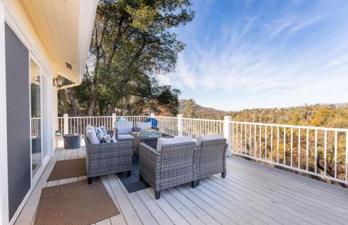 Yosemite Bass Lake VIEWS, 2 Homes, Games, Hot Tub - Foto 44