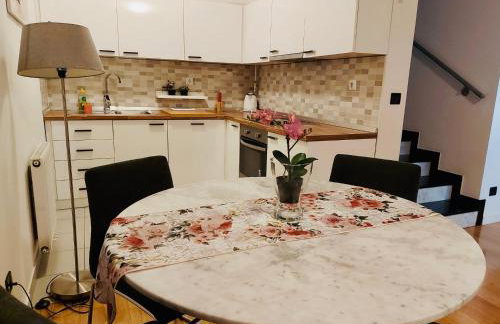 Nova Galerija Studio Vita i Apartman Sara -parking in garage - Foto 16