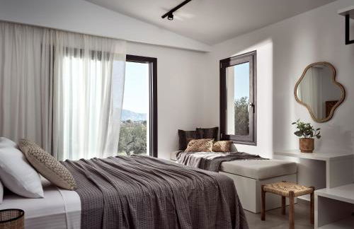 Estelle Villa, a Flamboyant Escape with Pool, By ThinkVilla - Foto 36