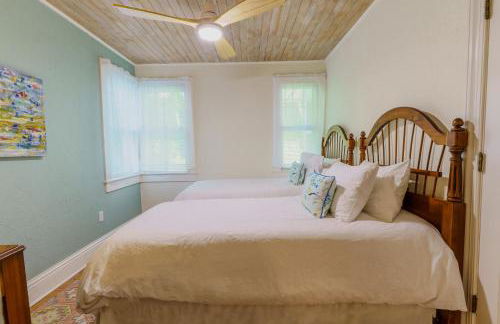 Luxurious Dual-Home Retreat in Prime Sarasota Location - Foto 32