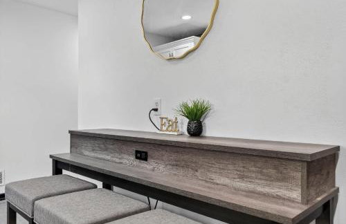 Greenway Getaway-Private Huge outdoor fun, Game,Navy - Foto 56