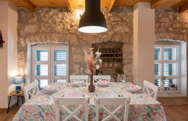 Adorable Holiday Home With Swimming Pool - Foto 22