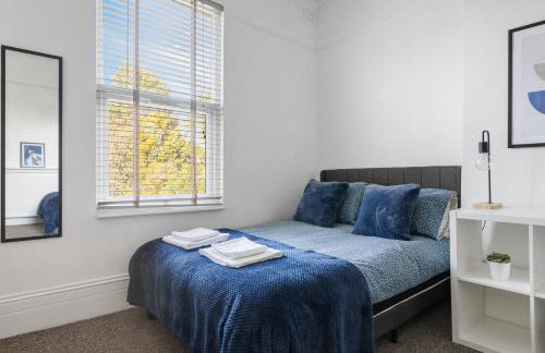 The Turnpike Residence - Free Parking - Photo 7
