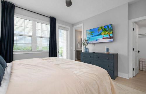 CASA NICA! Luxury Private Pool Home with dock on a saltwater canal! - Foto 25