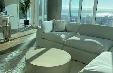 Luxury Designer Suite with Rooftop Pool, Gym - Foto 28