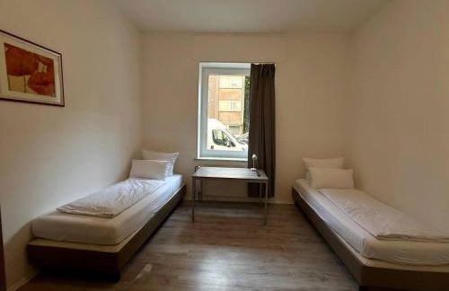 DIM Monteurzimmer Duisburg - Photo 1