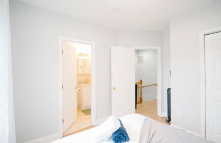 Stylish 5BR DC Retreat Backyard Free Parking - Foto 37