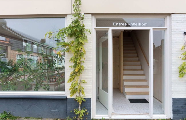 Shared Garden Apartment Retreat - Photo 29