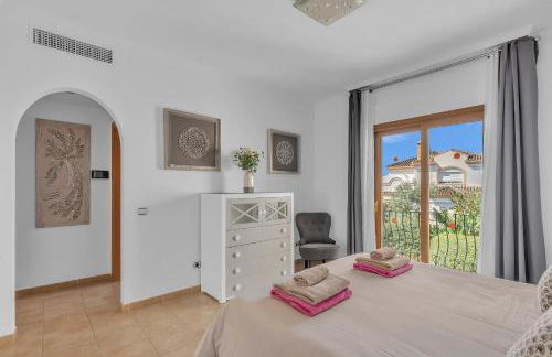 Villa Magnolia by Finest Rentals - Photo 21