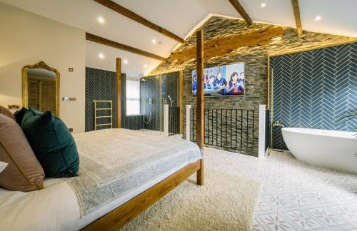 The Den - The White House Windermere - Off-Site Health Club & Spa 2 minute walk away - Photo 2