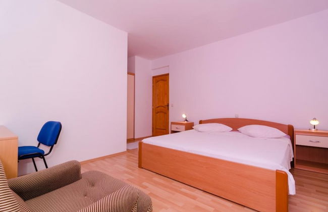 Apartments Plavac Mali - Photo 23