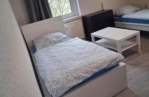 Crew Quartier ALL-INCLUSIVE Serviced Apartment ideal für Monteure 3 Schlafzimmer in Leuna Merseburg - Foto 1
