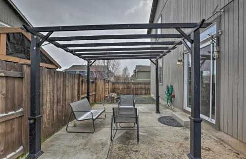 Chic Bend Home with Deck Less Than 3 Mi to Downtown! - Foto 24