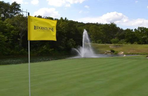 2BR Condo - Near SDC - 2 Pools - Golf Onsite - FREE TICKETS INCLUDED - SB 9-5 - Foto 39