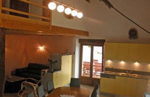 Gîte spacieux avec terrasse, confort moderne dans un cadre verdoyant et propice aux balades. - FR-1-589-79 - Foto 21