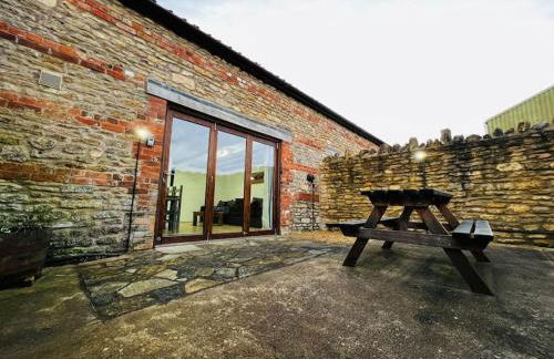 Stable Cottage with pre booked use of Indoor Swimming Pool - Photo 5