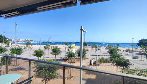 Apartamento con vistas al mar y parking - Foto 5