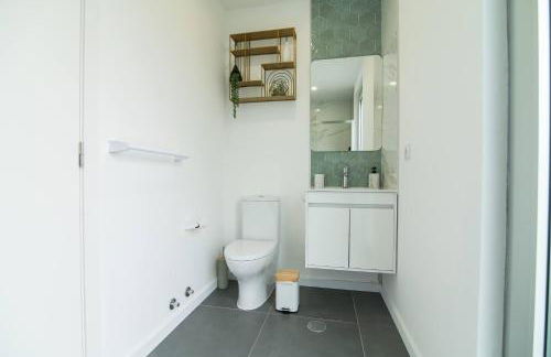 Seaview Villa with Heated Private Pool - Photo 18