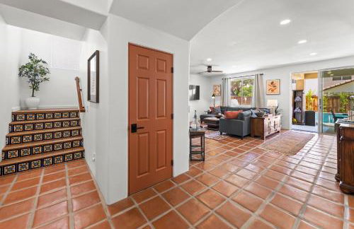 Spacious Private Home with Saltwater Pool & Hot Tub - Foto 1