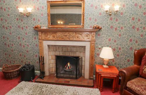 Cheviot Manor - Photo 11