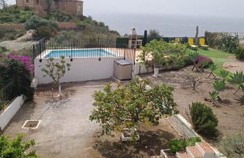 La Torrecica, con carácter andaluz y magníficas vistas al mar y Sierra Nevada - Photo 37