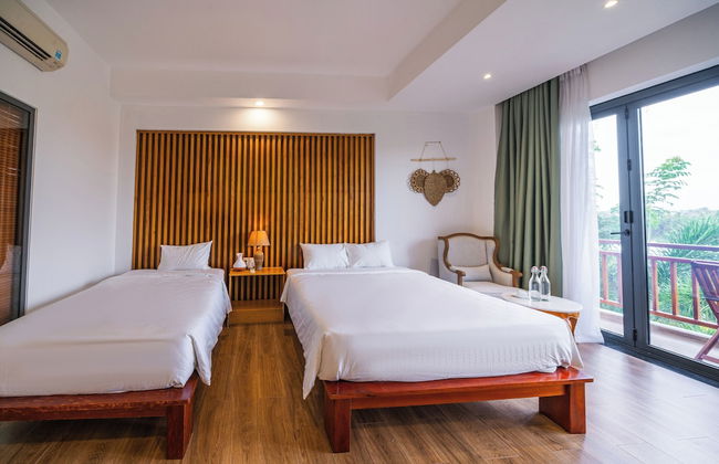 Palm River Boutique - Photo 30