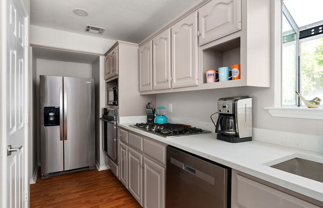 Fun 6BR Home with Private Theater & Pool - Photo 15