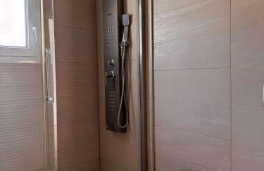 Holidays font mourrier - Foto 15