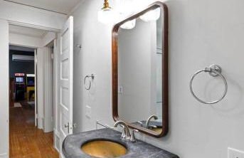 Bourbon Trail Duplex~ HOT TUB~ Walk to Downtown - Foto 42