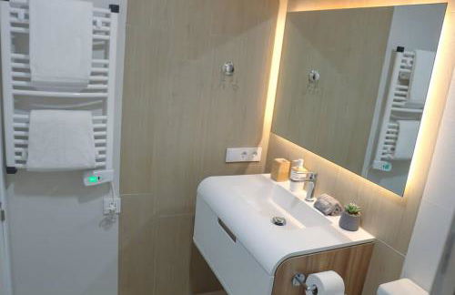 Iconic Sea Views Luxury Apartment - Foto 27