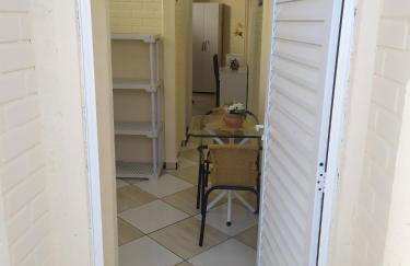 Pousada - Flat - Kitnet - Mobiliada, Confortável e Perto de Tudo - Foto 7