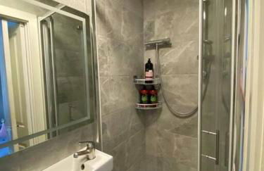 One bedroom Putney Village flat - Foto 11