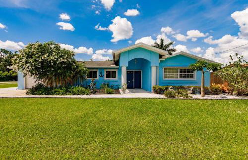 NEW! Dock Canal Family Home w/Pool & Gulf Access! - Foto 3