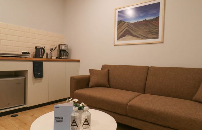 w Incredible 1BR Near Plaza Mayor de Cusco - Photo 1