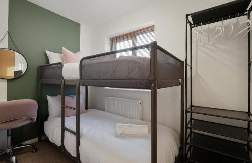 Tapton View - Modern Stay Near Chesterfield Town Center, Train Station & the Peak District - Foto 3