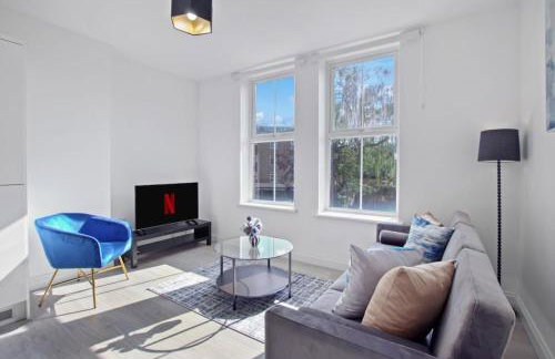 Super Cozy I Sleeps 3 I Fast Wi-Fi I Self Check-in I Free Parking I LongTerm Rates Available - Foto 1