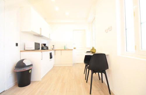 Disponible - Appartement Entier - Matelas Emma - RER B Laplace, 5mn Paris - 2 pers - Parking Rue Gratuit - Tout équipé - RDC - 1 - Foto 13