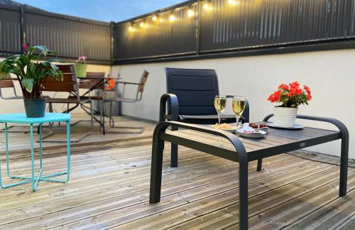 Plein centre Auray - Spacieux duplex T2 avec grande terrasse ensoleillée - Foto 2