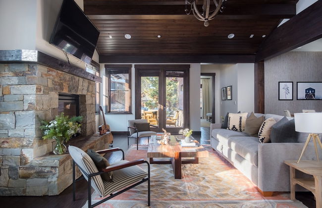 Maple by Avantstay Modern Mountain Home w Cozy Fire Pit 15 Mins frm Northstar - Photo 8