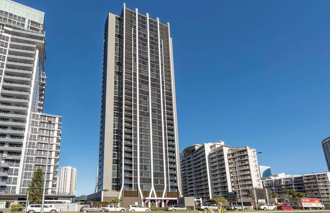 Avani Broadbeach Residences - Photo 60