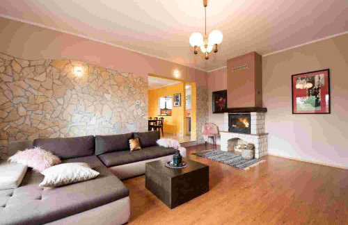 Sunset holiday home with pool and large, mature garden - Foto 10